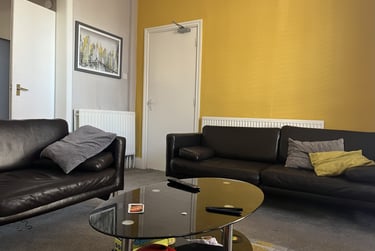 6 bed house, Penleys grove st, City centre, York, YO317PN - Image 1