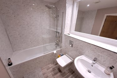 2 bed flat, Thief Lane, Layerthorpe, York, YO103LX - Image 6