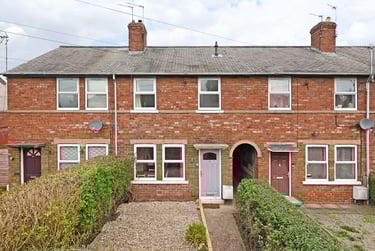 2 bed house, Rawdon Avenue, Layerthorpe, York, YO103ST - Image 2