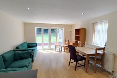 4 bed house, Kexby Avenue, Layerthorpe, York, YO103HF - Image 1