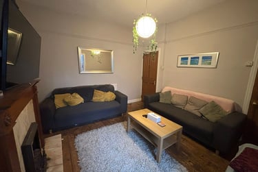 7 bed house, Lawrence street, Layerthorpe, York, YO103EF - Image 1