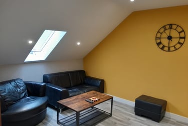 3 bed flat, Fulford Road, Grange Garth, York, YO104DX - Image 1