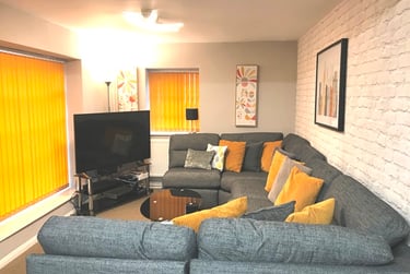 9 bed house, Main Street, Heslington, York, YO105DX - Image 1