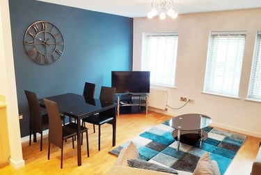 2 bed flat, Olympian Court, Layerthorpe, York, YO103UF - Image 4