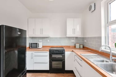 2 bed house, Rawdon Avenue, Layerthorpe, York, YO103ST - Image 4