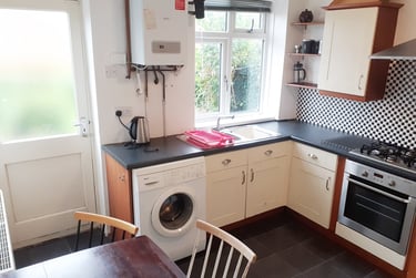 3 bed house, Kexby Avenue, Layerthorpe, York, YO103HF - Image 3