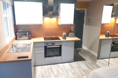 1 bed studio, Fulford Road, Grange Garth, York, YO104DX - Image 1