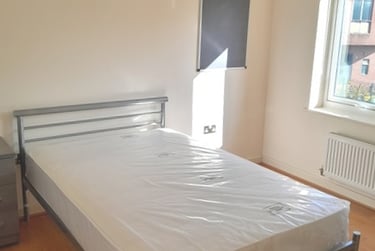 2 bed flat, Olympian Court, Layerthorpe, York, YO103UN - Image 5