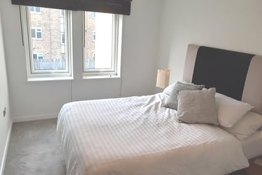 2 bed flat, Olympian Court, Layerthorpe, York, YO103UE - Image 4