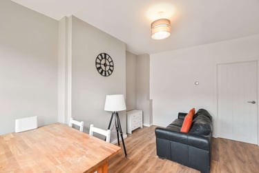 2 bed house, Rawdon Avenue, Layerthorpe, York, YO103ST - Image 1