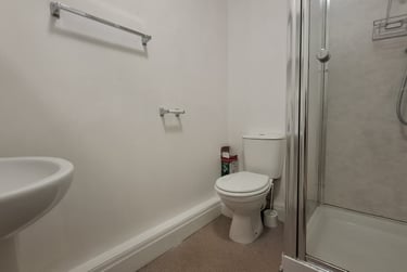 3 bed flat, Hull road, York, YO103JL - Image 6