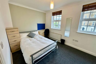 2 bed house, Bishopfields Drive, City Centre, York, YO264WN - Image 3