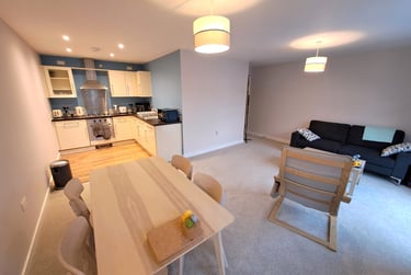 2 bed flat, Thief Lane, Layerthorpe, York, YO103LX - Image 3