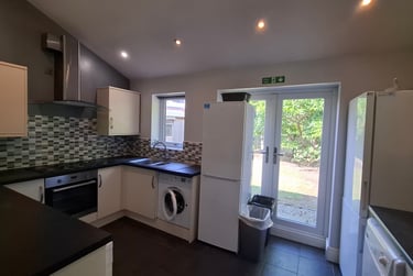 6 bed house, Heathfield Road, Hull road, York, YO103AE - Image 8