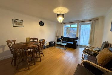 2 bed house, Heslington Road, Fishergate, York, YO105BL - Image 1