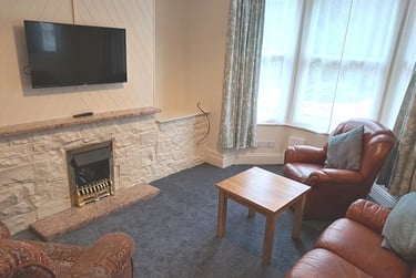 4 bed house, Wigginton Terrace, Clifton, York, YO318JD - Image 1