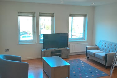 2 bed flat, Olympian Court, Layerthorpe, York, YO103UN - Image 1