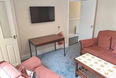 5 bed house, Newby Terrace, Clifton, York, YO318HU - Image 1