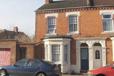 5 bed house, St.Michaels Mount, Near university, Northampton, NN14JH - Image 1