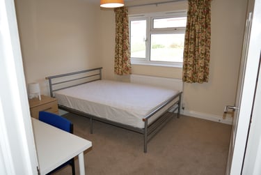 3 bed house, Elizabeth Avenue, Old tiverton rd area, Exeter, EX47EH - Image 8