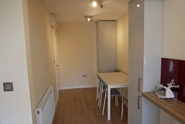 3 bed house, Elizabeth Avenue, Old tiverton rd area, Exeter, EX47EH - Image 5