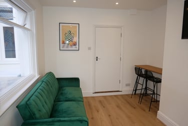 6 bed house, Magdalen Road, Heavitree, Exeter, EX24TX - Image 3