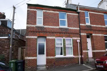 4 bed house, Danes Road, St Sidwells, Exeter, EX44LS - Image 1