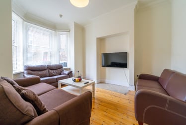 9 bed house, Eldon Street, The Groves, York, YO317NE - Image 1