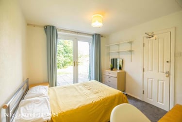 9 bed house, Eastfield Crescent, Hull Road, York, YO105JB - Image 11