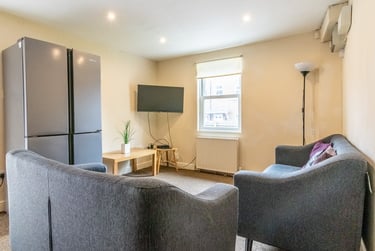 5 bed house, Nicholas Street, Layerthorpe, York, YO103EQ - Image 2