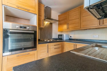 5 bed house, Nicholas Street, Layerthorpe, York, YO103EQ - Image 1