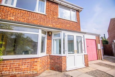 9 bed house, Eastfield Crescent, Hull Road, York, YO105JB - Image 1