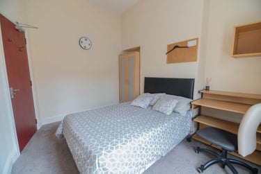 5 bed house, Charlton Street, Grange Garth, York, YO231JN - Image 11