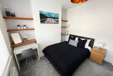 4 bed house, Lea Road, Abington, Northampton, NN14PE - Image 2