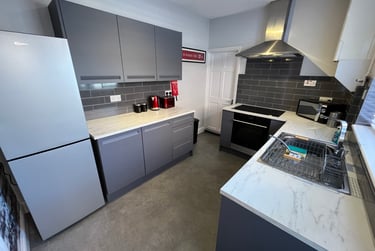 4 bed house, Thirlestane Road, Far cotton, Northampton, NN48HD - Image 2