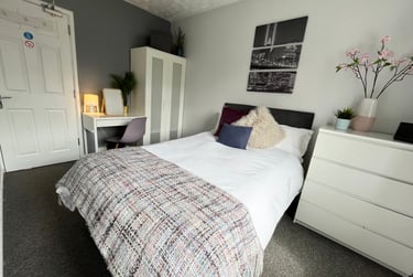 5 bed house, Towcester Road, Far cotton, Northampton, NN48LR - Image 8