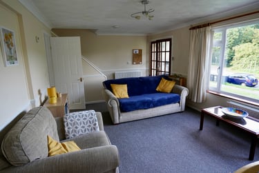 4 bed house, Tenterden Drive, Hales Place, Canterbury, CT27BJ - Image 1