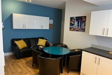 6 bed house, Adams Avenue, Abington, Northampton, NN14LQ - Image 9