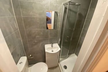 5 bed house, Charles street, The mounts, Northampton, NN13BG - Image 3