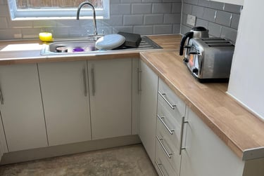 5 bed house, Euston Road, Far Cotton, Northampton, NN48DT - Image 2