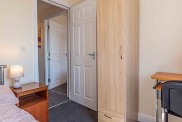 2 bed flat, Darwin Close, Huntington, York, YO319PE - Image 4