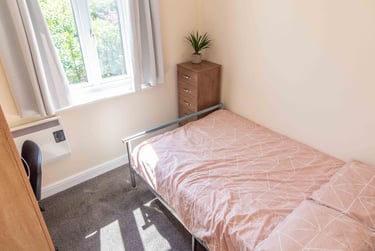 2 bed flat, Darwin Close, Huntington, York, YO319PE - Image 5