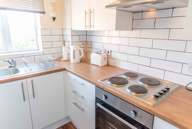 2 bed flat, Darwin Close, Huntington, York, YO319PE - Image 2