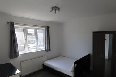 4 bed house, Galsworthy Avenue, Limehouse, London, E147RA - Image 8