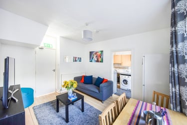 6 bed house, Milner Road, Bevendean, Brighton, BN24BQ - Image 2