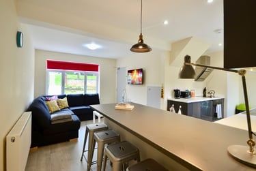 6 bed house, Beatty Avenue, Coldean, Brighton, BN19ED - Image 2