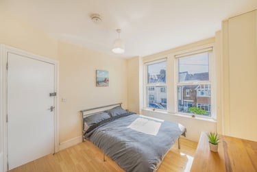 6 bed house, Milner Road, Bevendean, Brighton, BN24BQ - Image 1