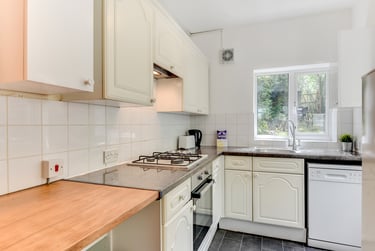 6 bed house, Baden Road, Bevendean, Brighton, BN24DP - Image 10