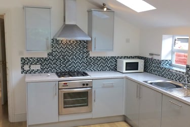 6 bed house, Gristhorpe Road, Selly Oak, Birmingham, B297SW - Image 3