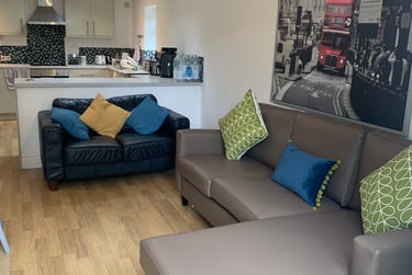 6 bed house, Gristhorpe Road, Selly Oak, Birmingham, B297SN - Image 3